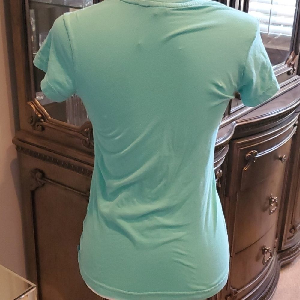 Merrell XS t-shirt.  - Picture 3 of 4